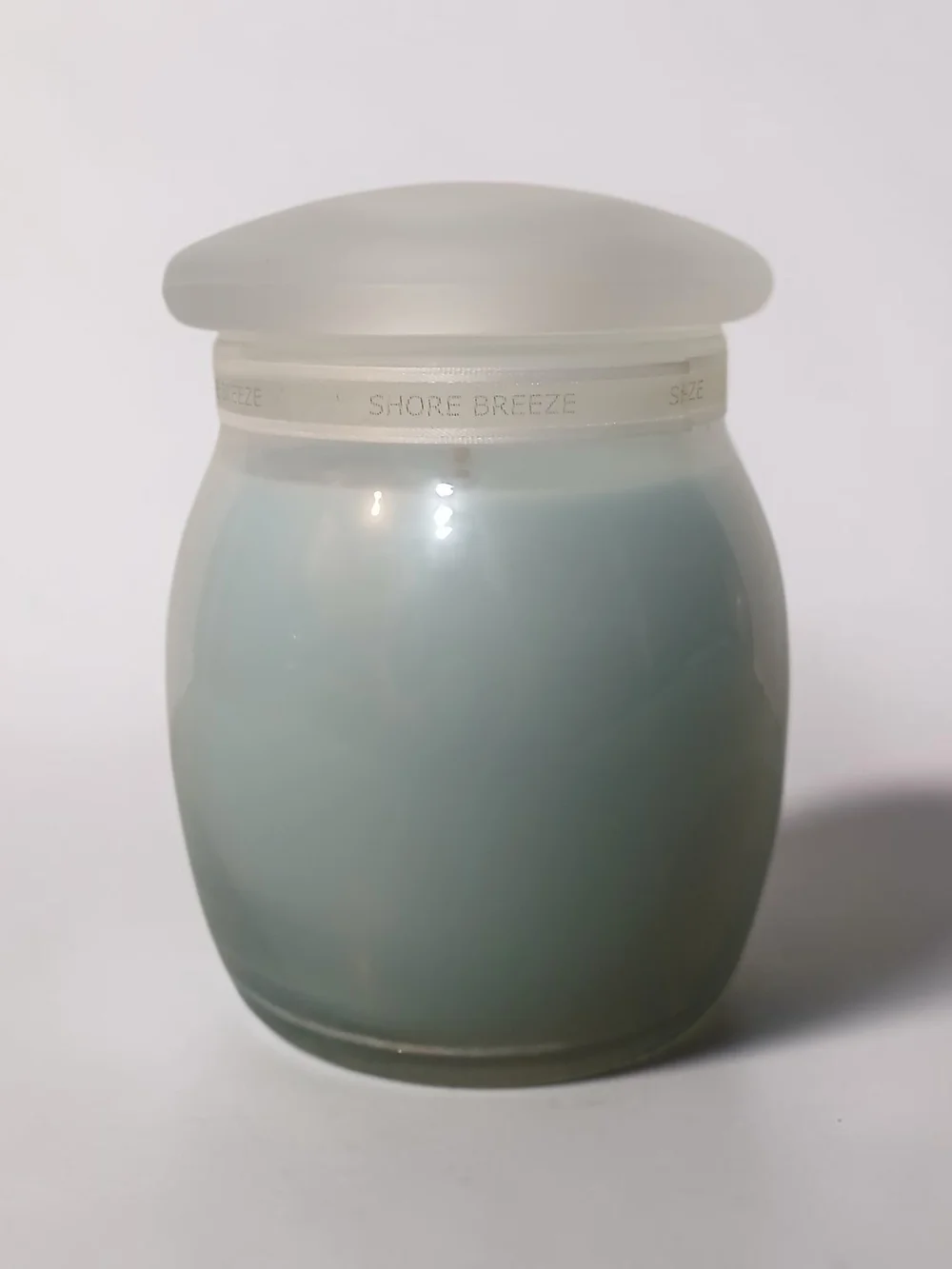 White Barn Shore Breeze Pale Blue Frosted Jar Candle